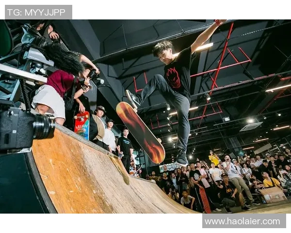 吴秀英亲自分享滑板技巧与心得体会助你轻松入门滑板世界